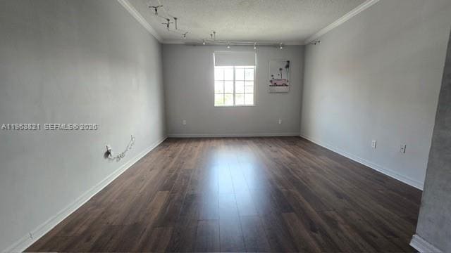 Building Photo - 2891 NE 185th St