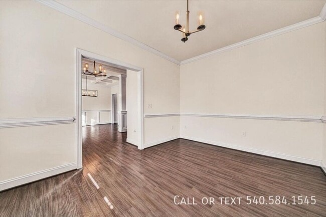 Building Photo - 6982 Linn Cove Court