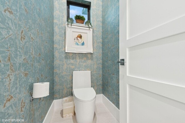 Building Photo - 8533 N Native Dancer Rd