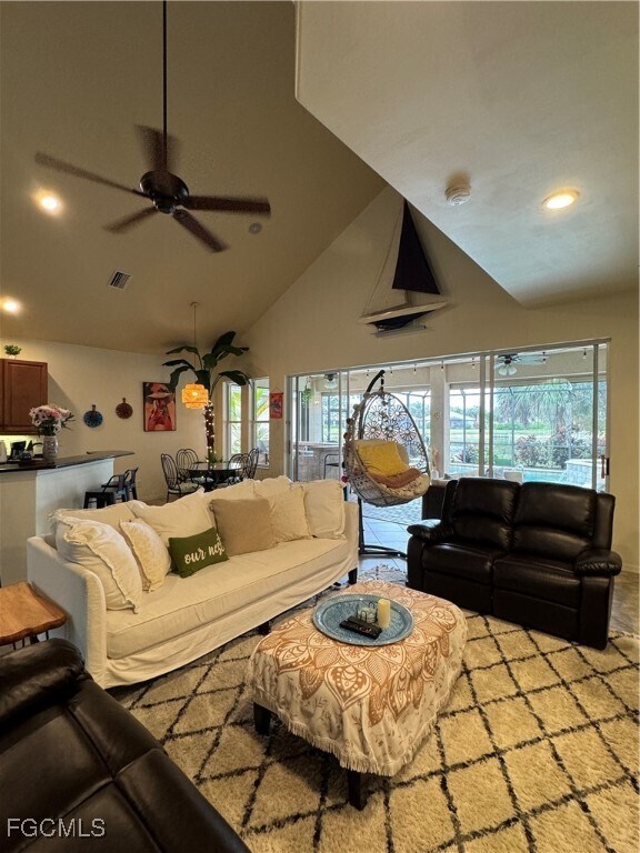 Building Photo - 13042 Sail Away St