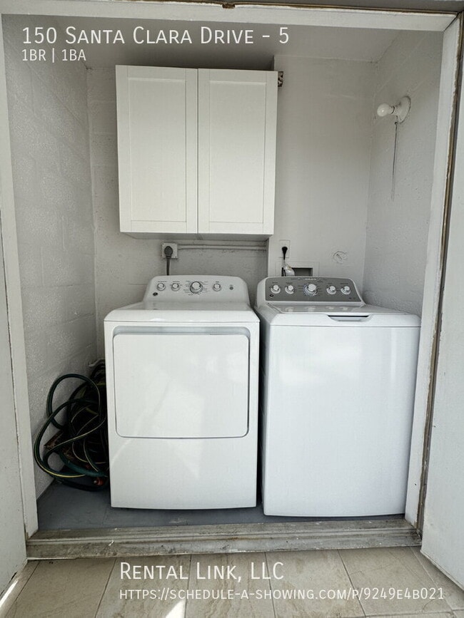 Building Photo - 150 Santa Clara Dr