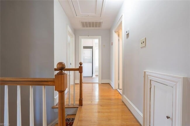 Building Photo - 621 Butler Ave