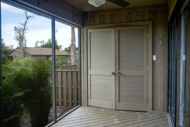 Building Photo - Fully remodeled 2 bed, 2 bath home in high...