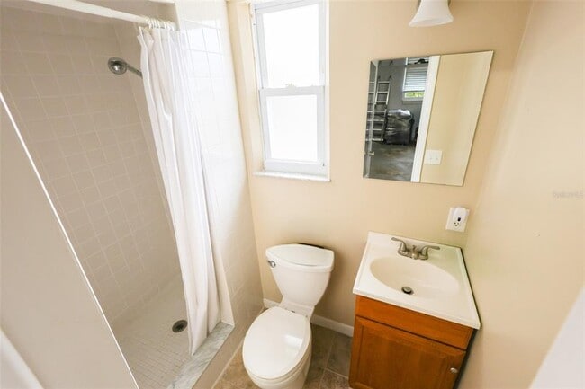 Building Photo - 1601 Palmwood Dr