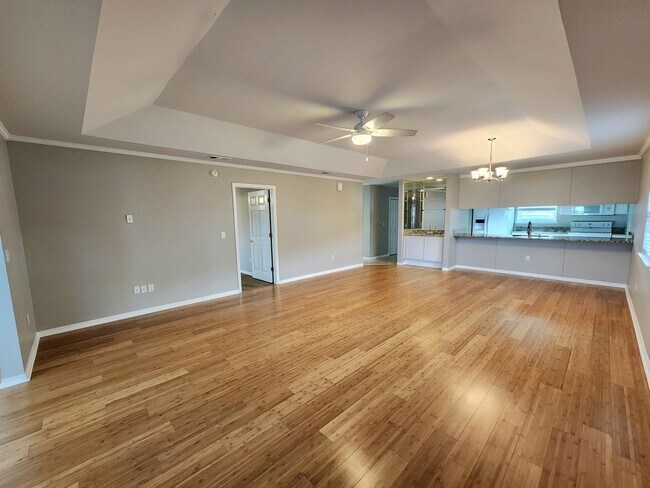 Building Photo - 2/2 Home in Lakeview Villas!