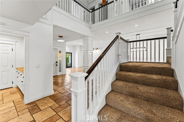 Building Photo - 38 Ashwood