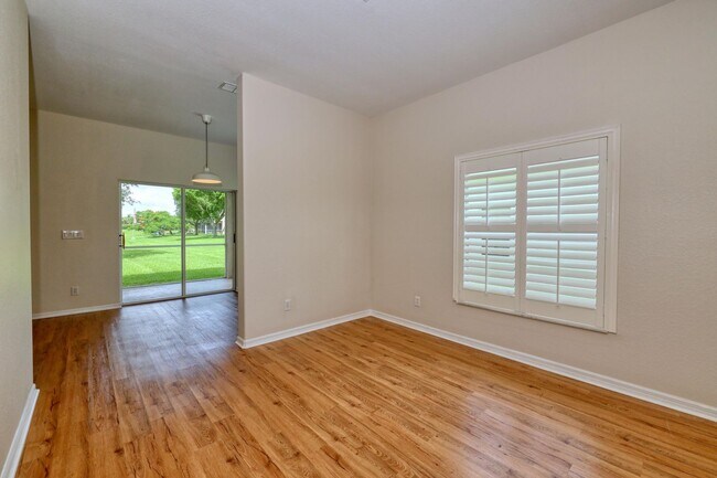 Building Photo - January Special offer 50% off First Month'...