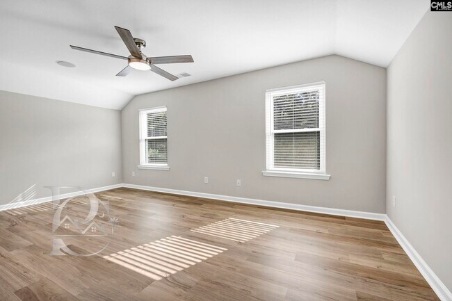 Building Photo - 1039 Glencroft Dr