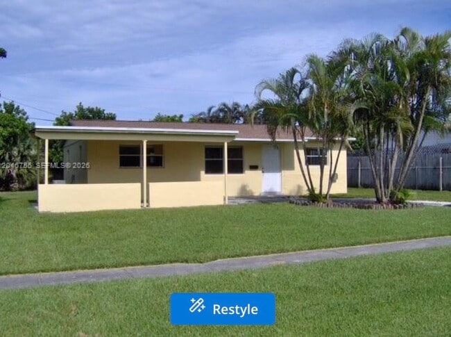 Building Photo - 12096 Dolphin Dr