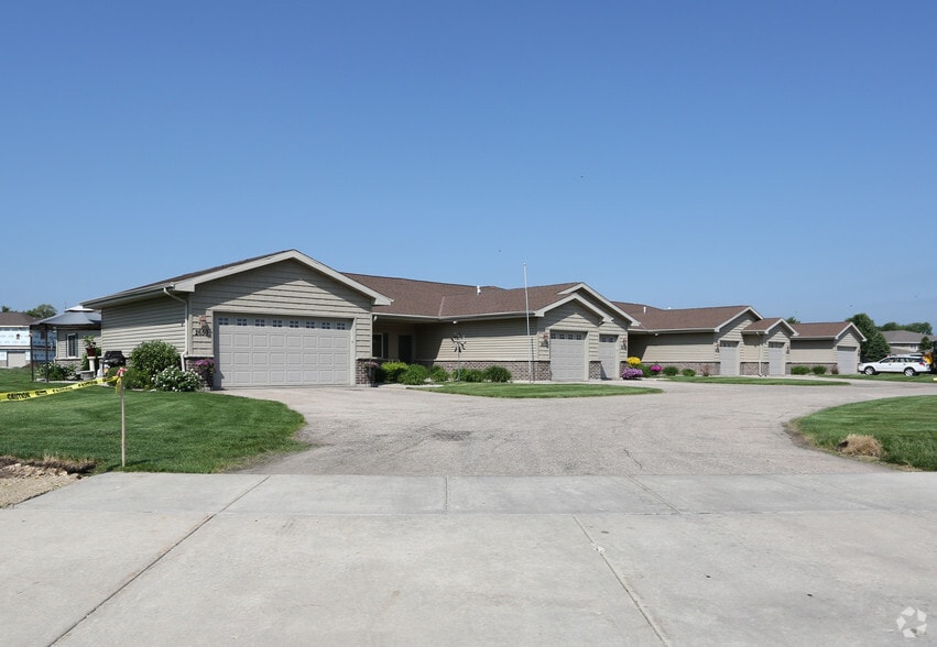 ELM GROVE ESTATES 2600 Kadlec Dr Beloit WI 53511 Apartment Finder