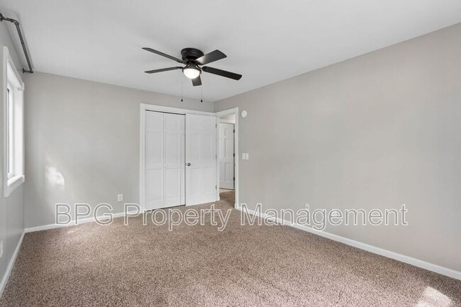 Building Photo - 15 Glenkirk Dr