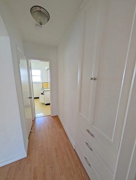 Building Photo - 1051 S Wooster St