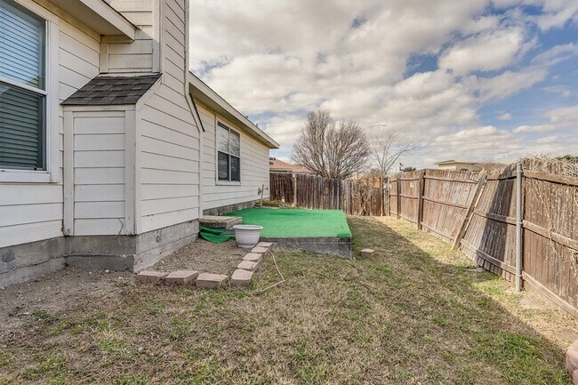 Building Photo - 9804 Westmere Ln