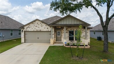 Building Photo - 2341 Aylesbury Dr