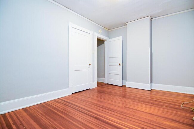 Building Photo - 1513 Rivermont Ave