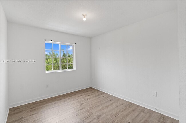 Building Photo - 1385 NW 208th Terrace