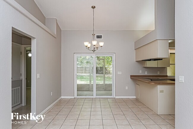 Building Photo - 8089 Kaitlin Cir