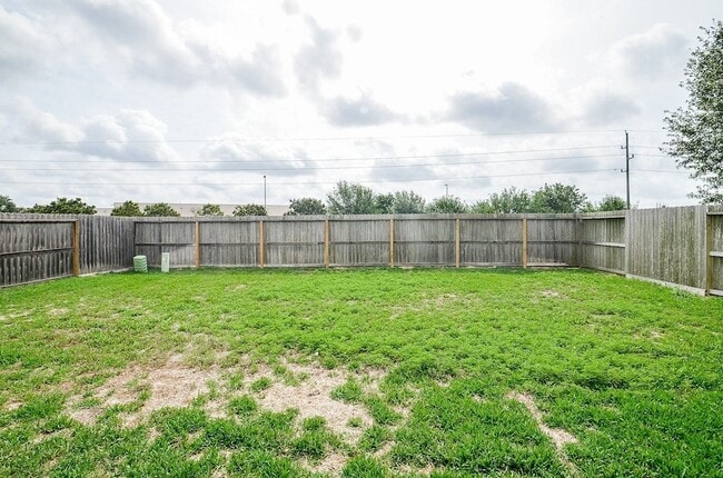 Building Photo - 9422 Herons Grove Ln