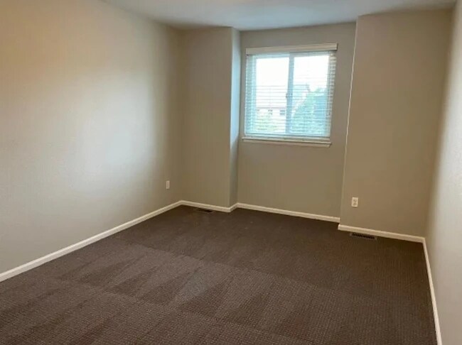 Building Photo - 6028 Quay Ct