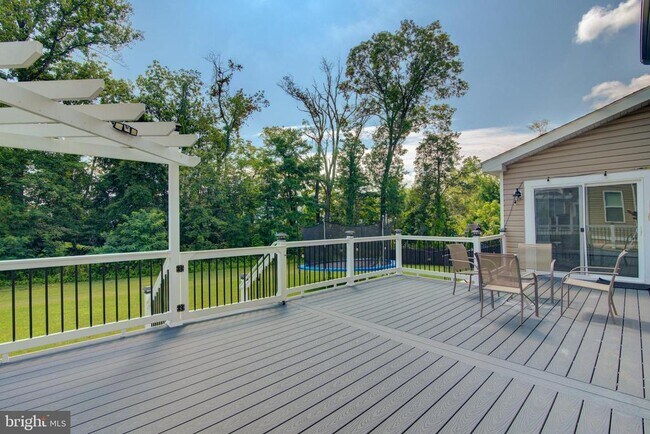 Building Photo - 23685 Kilkerran Dr