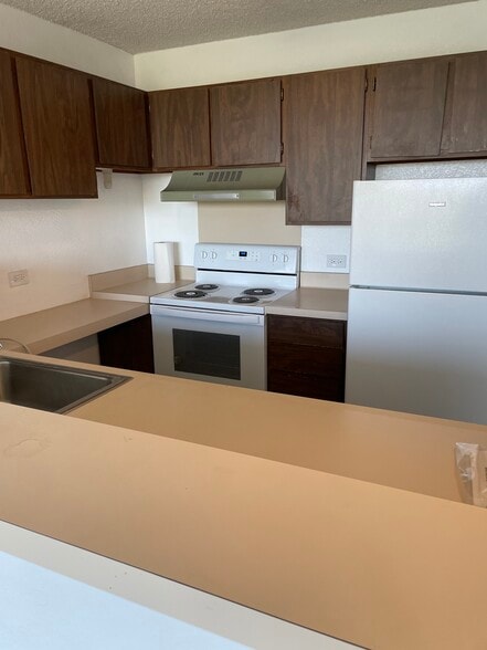 Building Photo - 98-410-410 Koauka Loop