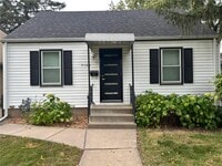 Building Photo - 3108 Maryland Ave S