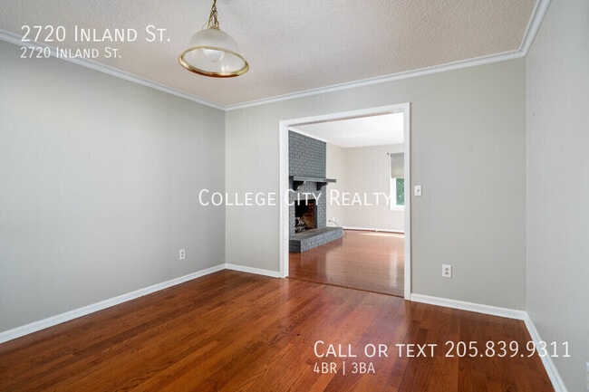 Building Photo - 2720 Inland St