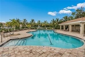 Building Photo - 2969 Royal Gardens Ave