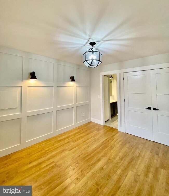 Building Photo - Discover Your Dream Home in Countryside’s Serene Cul-de-Sac