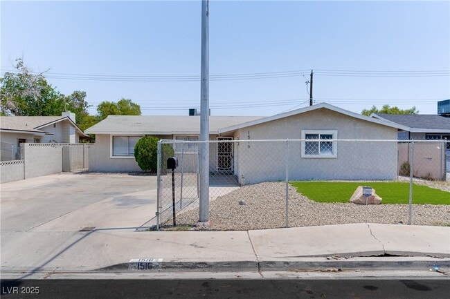 Primary Photo - 1516 Saylor Way