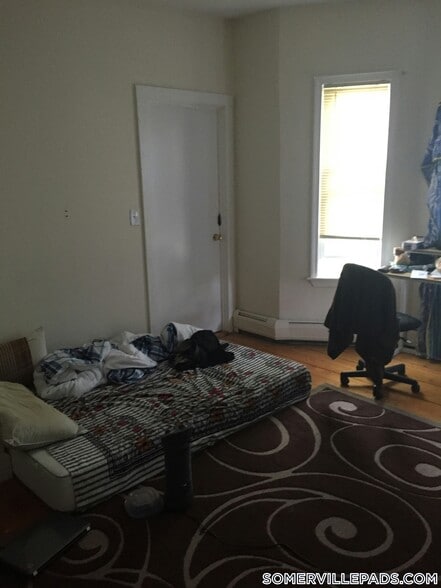 Building Photo - 38 Bond St