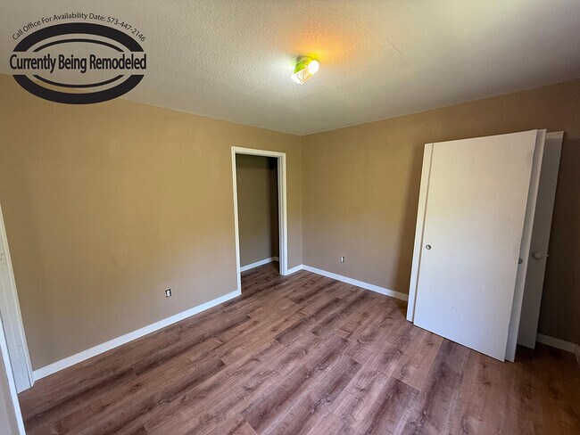 Building Photo - 1707 Hanover Blvd