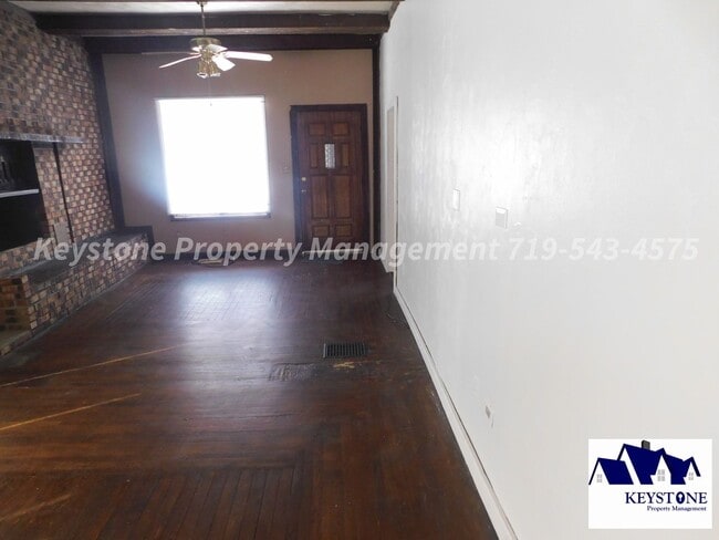 Building Photo - Spacious 2 Bed, 2 Bath Home Lots of Storage Space & Large Deck in the Backyard $1100/$1100
