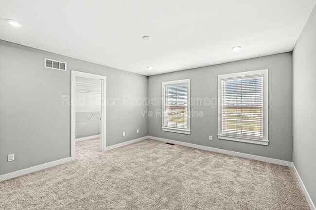 Building Photo - 7314 W County Rd 600 N