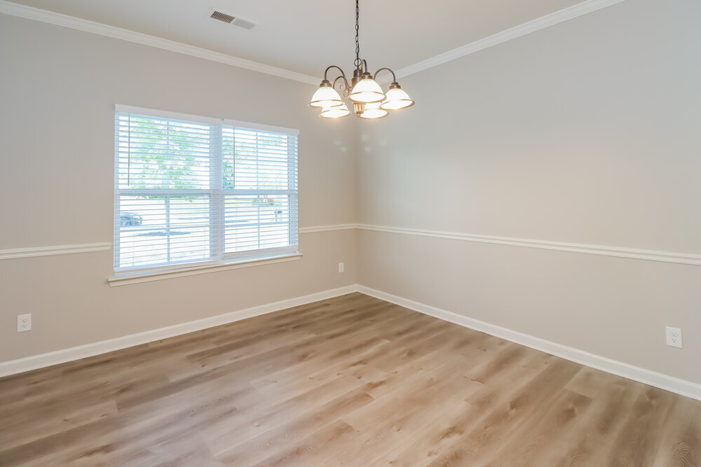 Building Photo - 1020 Bluecoat Cir