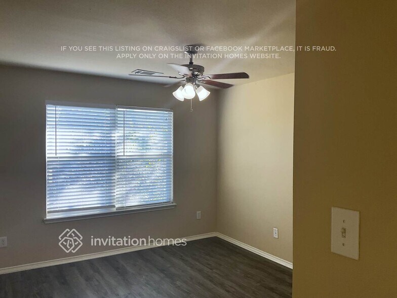 Building Photo - 5028 Raymond Dr