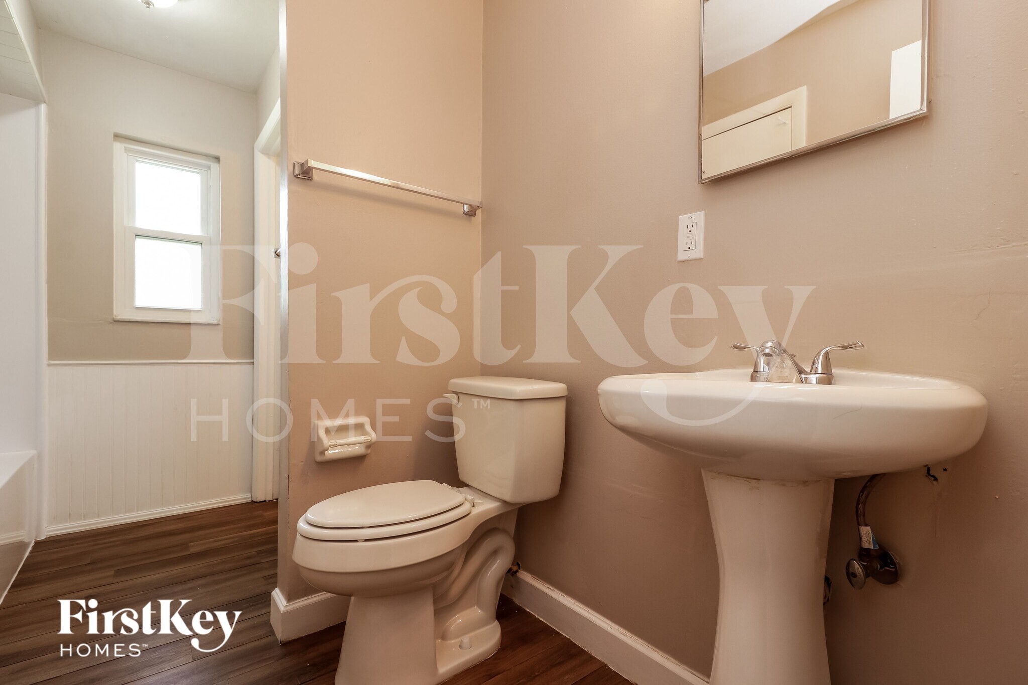 Building Photo - 315 Miami Ave