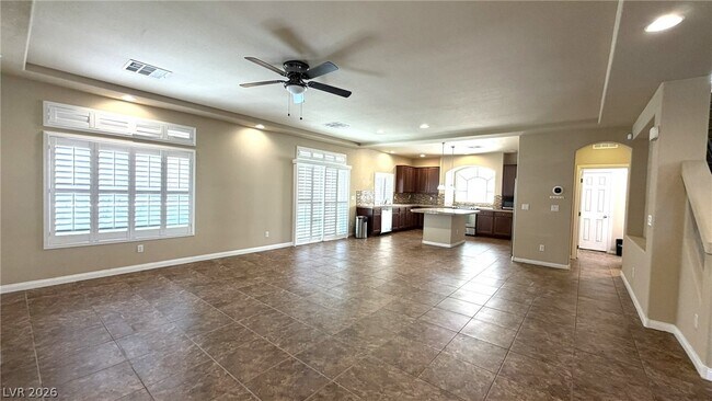 Building Photo - 6451 Parrot Ridge Ct