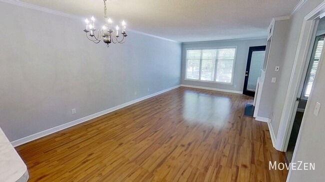 Building Photo - 1221 Westview Ln