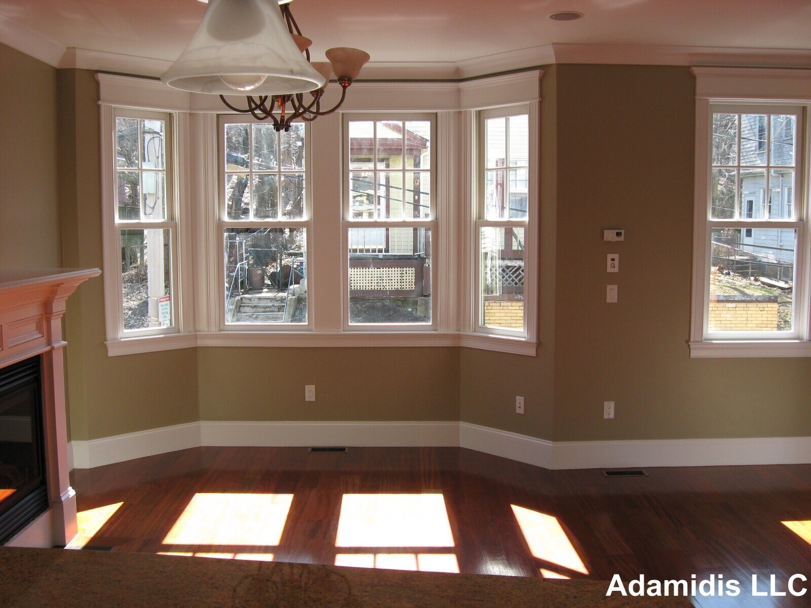 Building Photo - 15 Eldora St