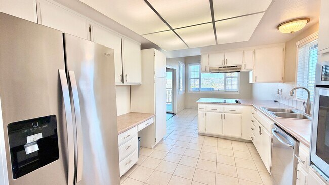 Building Photo - Sweet Two-Story Home with Amazing Views in Bonsall, Overlooking the San Luis Rey Downs Preserve!