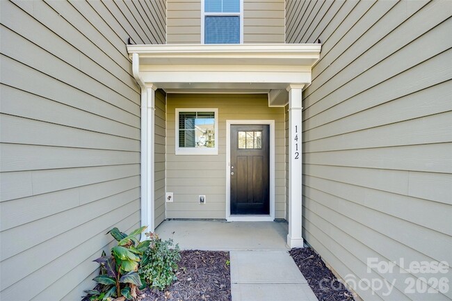 Building Photo - 1412 Bramblewood Dr