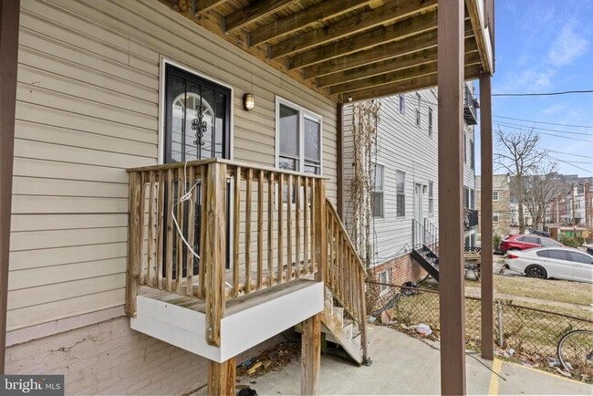 Building Photo - 1363 Childress St NE