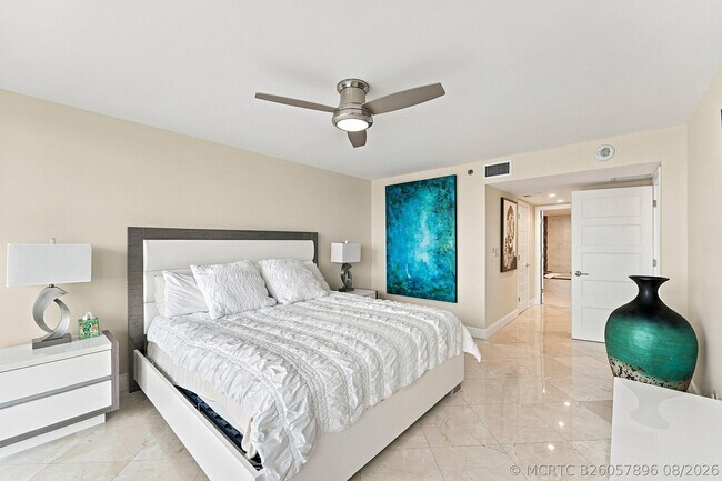 Building Photo - 4101 N Ocean Blvd