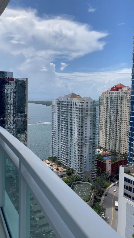 Building Photo - 951 Brickell Ave