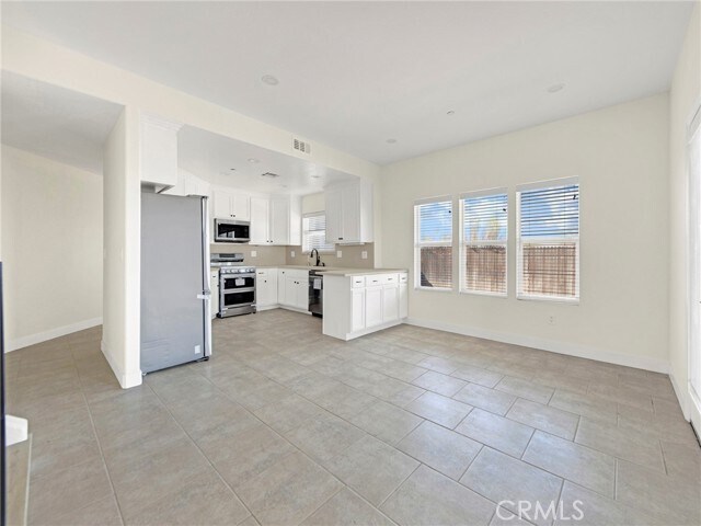 Building Photo - 2575 Rale Dr