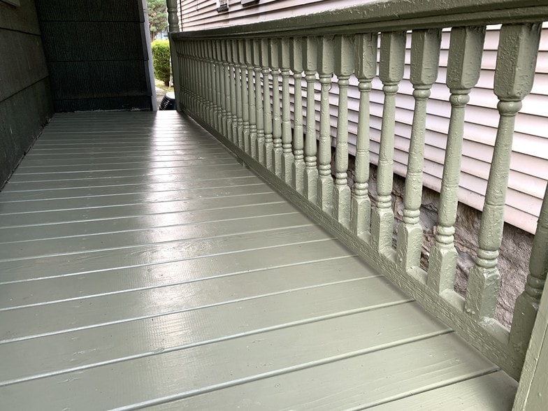 Building Photo - 719 Savannah Ave