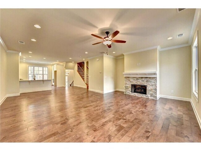 Building Photo - 5239 Cresslyn Rdg