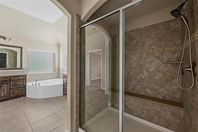 Building Photo - 7116 Isle Royale Ln