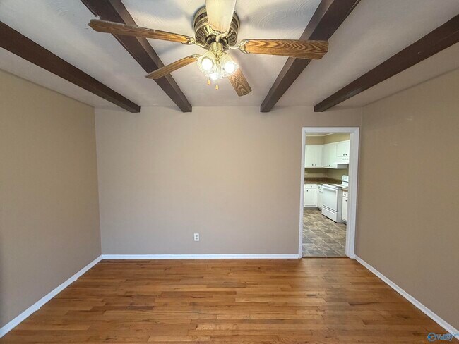 Building Photo - 1802 Tunsel Rd SW